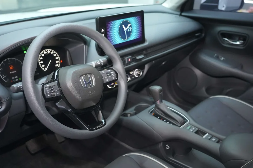 Honda ZR-V ZR-V Zhizai 2023 1.5T CVT Technology Edition 2024 — миниатюра 5
