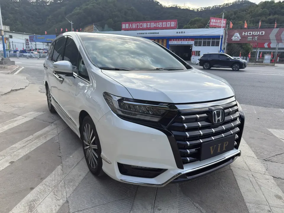 Honda Elysion Alison 2022 Alison 2022 2.0L hybrid luxury version 2022 — thumbnail 2