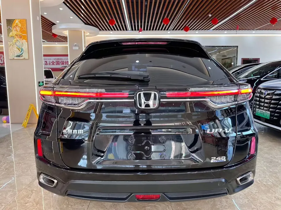 Honda UR-V 240TURBO 2WD Joy Edition 2023 — миниатюра 5