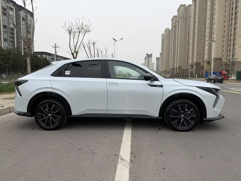 Honda hunting light e:NS2 Glitter Edition 2026 — миниатюра 2