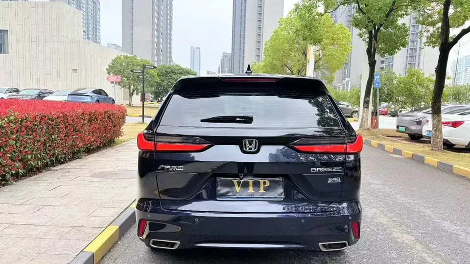 Honda Breeze Haoying 2023 240TURBO CVT 2WD Elite Edition 2023 — миниатюра 4