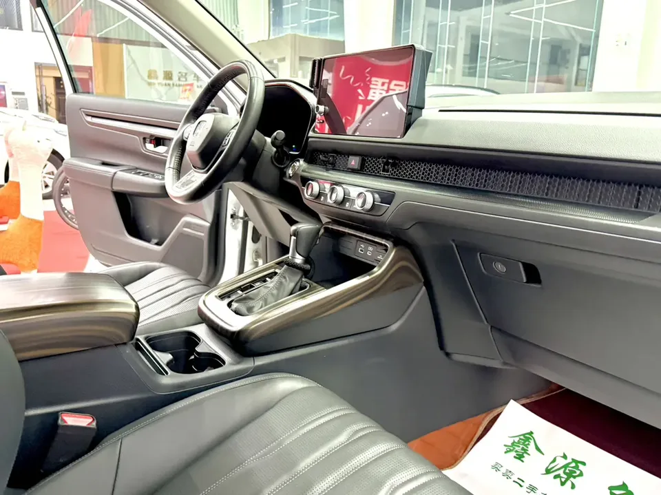 Honda Breeze Haoying 2023 240TURBO CVT 2WD Luxury Edition 2023 — миниатюра 3