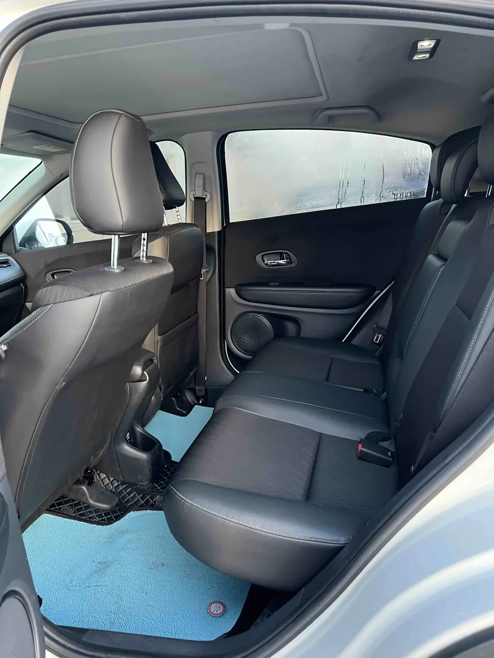 Honda VEZEL 1.5L CVT Pioneer Edition 2022 — thumbnail 3