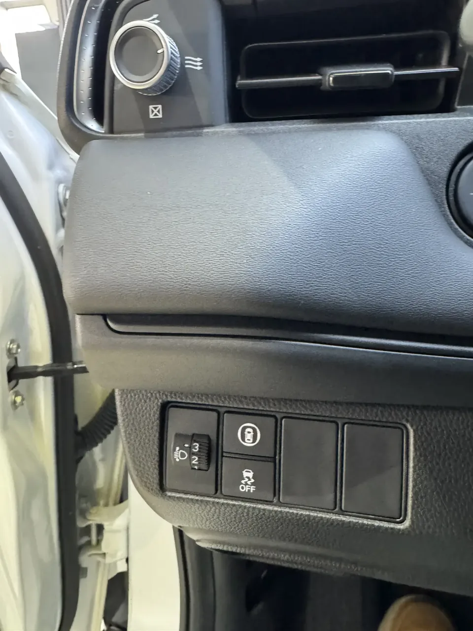 Honda VEZEL Binzhi 2023 1.5L CVT Technology Edition 2024 — thumbnail 3