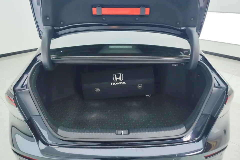 Honda Accord RuiTong 260TURBO Excellent Edition 2024 — миниатюра 5