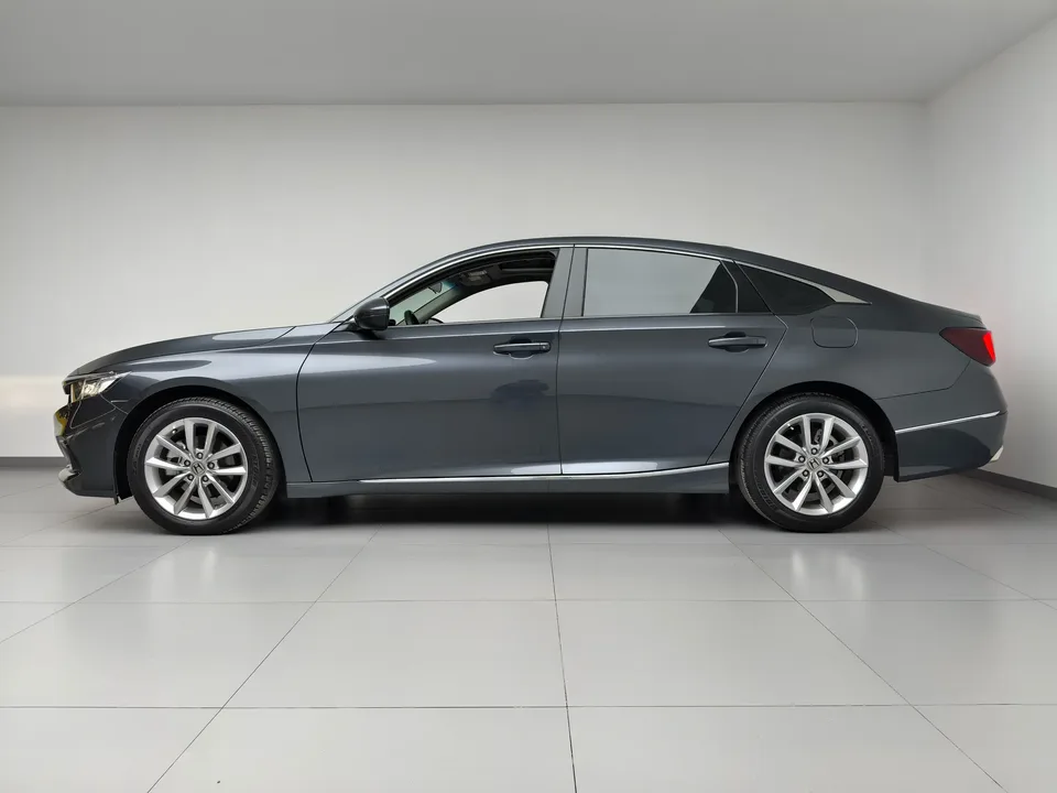 Honda Accord Accord 2022 260TURBO Deluxe Edition 2022 — миниатюра 4