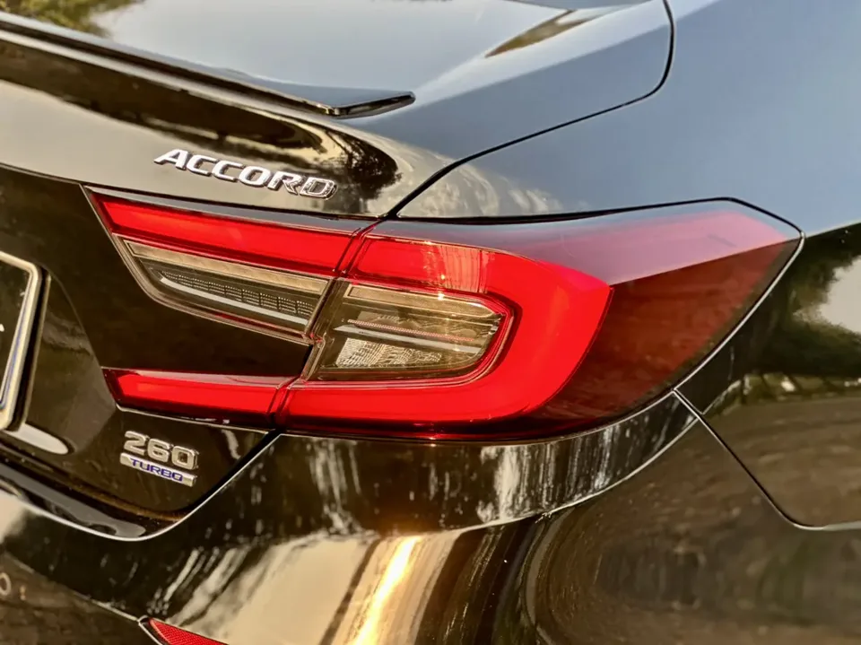 Honda Accord Accord 2022 Accord 260TURBO Fantasy Night Premium Edition 2022 — thumbnail 3