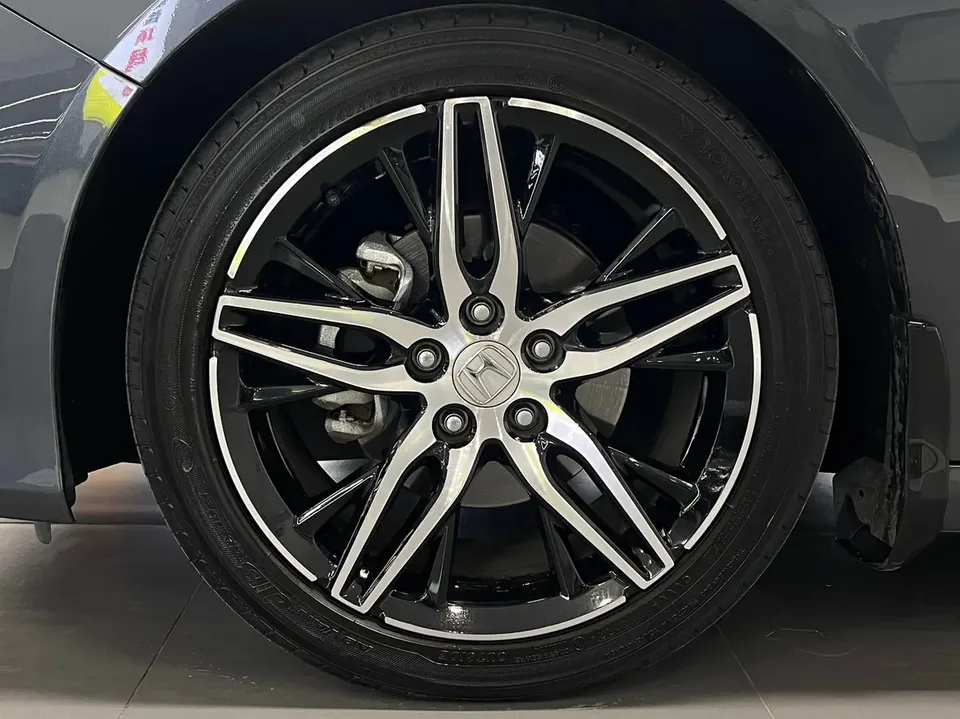 Honda Accord 2022 Accord 260TURBO Fantasy Night Premium Edition 2022 — миниатюра 4