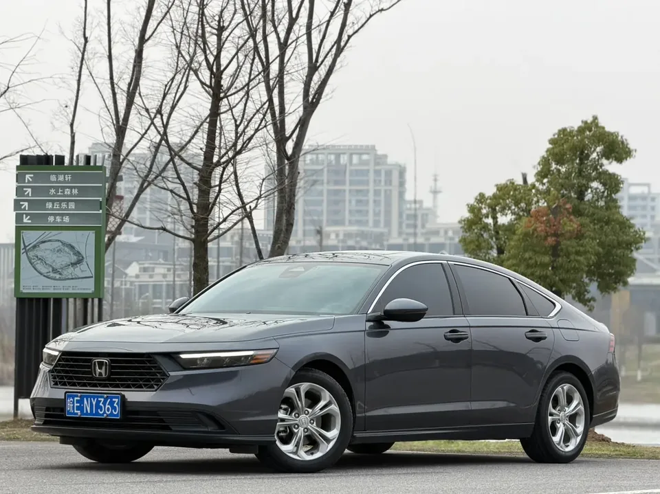 Honda Accord 2023