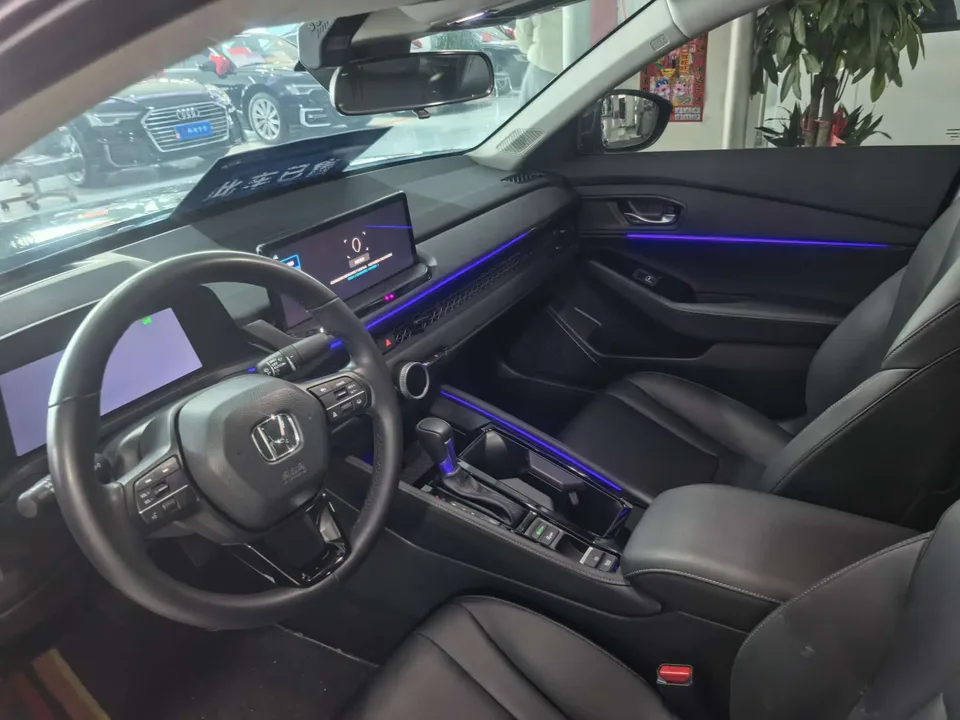 Honda Accord Rui T 260TURBO Deluxe Edition 2024 — миниатюра 4