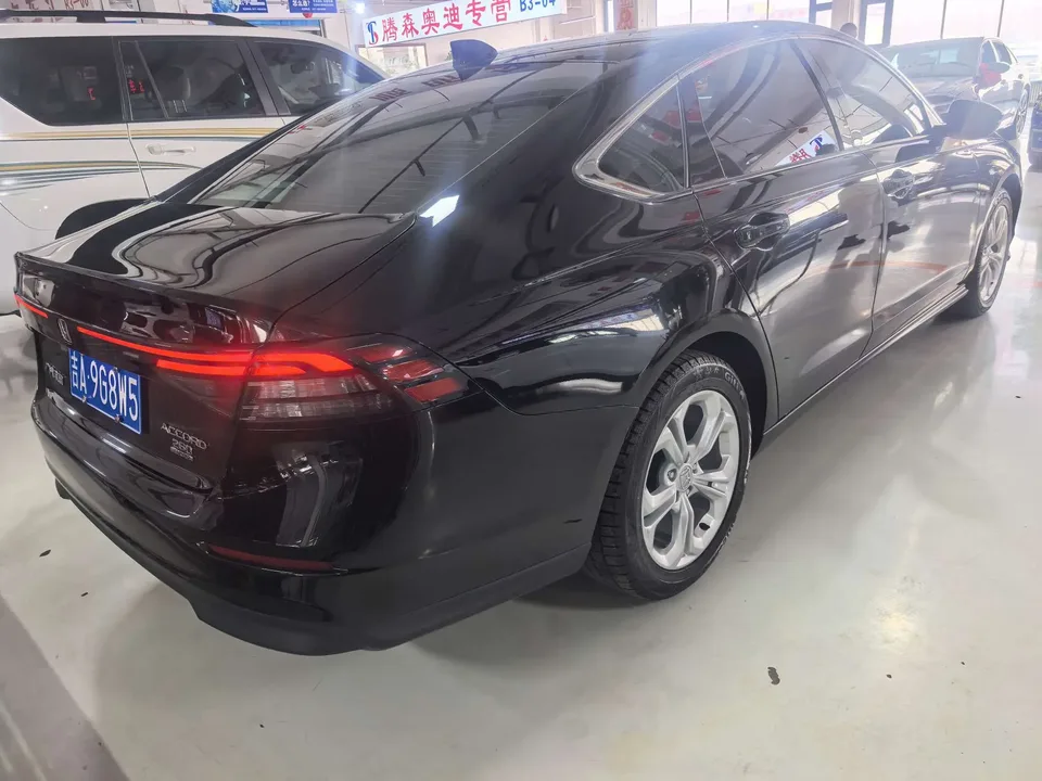 Honda Accord Rui T 260TURBO Deluxe Edition 2024 — миниатюра 5