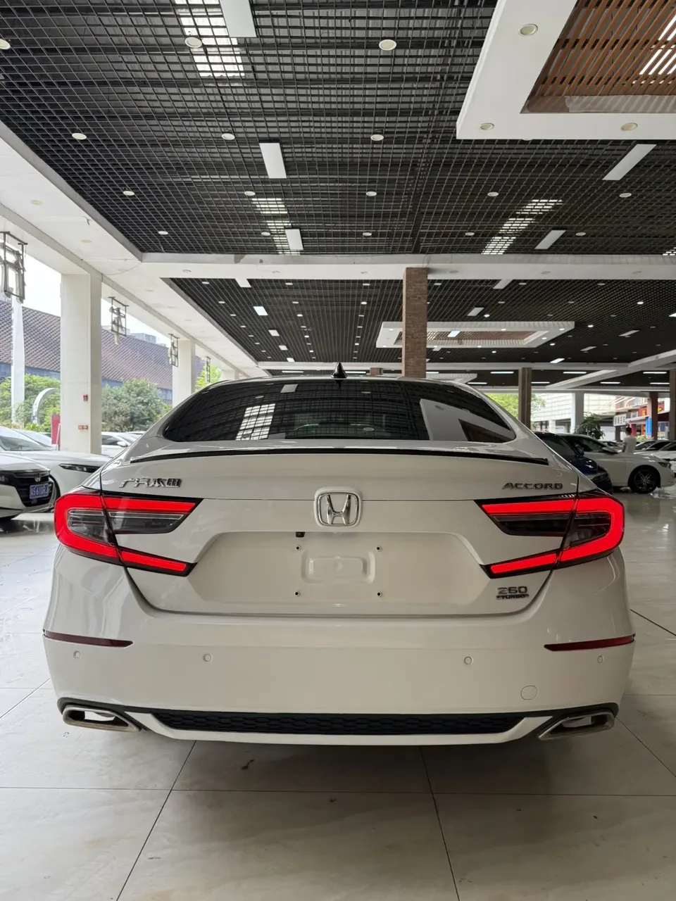 Honda Accord 2022 Accord 260TURBO Fantasy Night Premium Edition 2022 — миниатюра 2