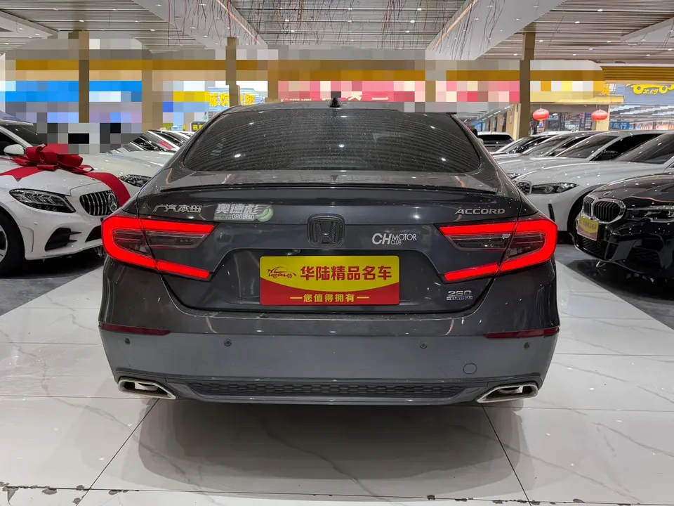 Honda Accord 2022 Accord 260TURBO Fantasy Night Premium Edition 2023 — миниатюра 2