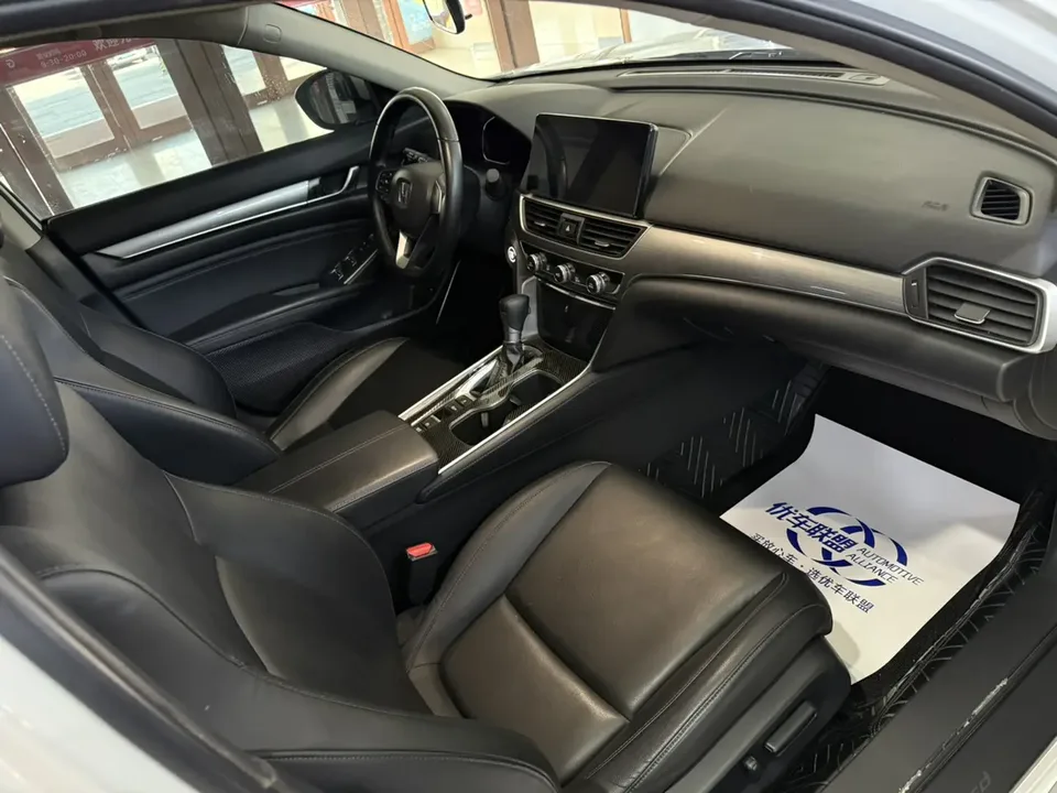 Honda Accord Accord 2022 Accord 2022 260TURBO Deluxe Edition 2023 — thumbnail 3
