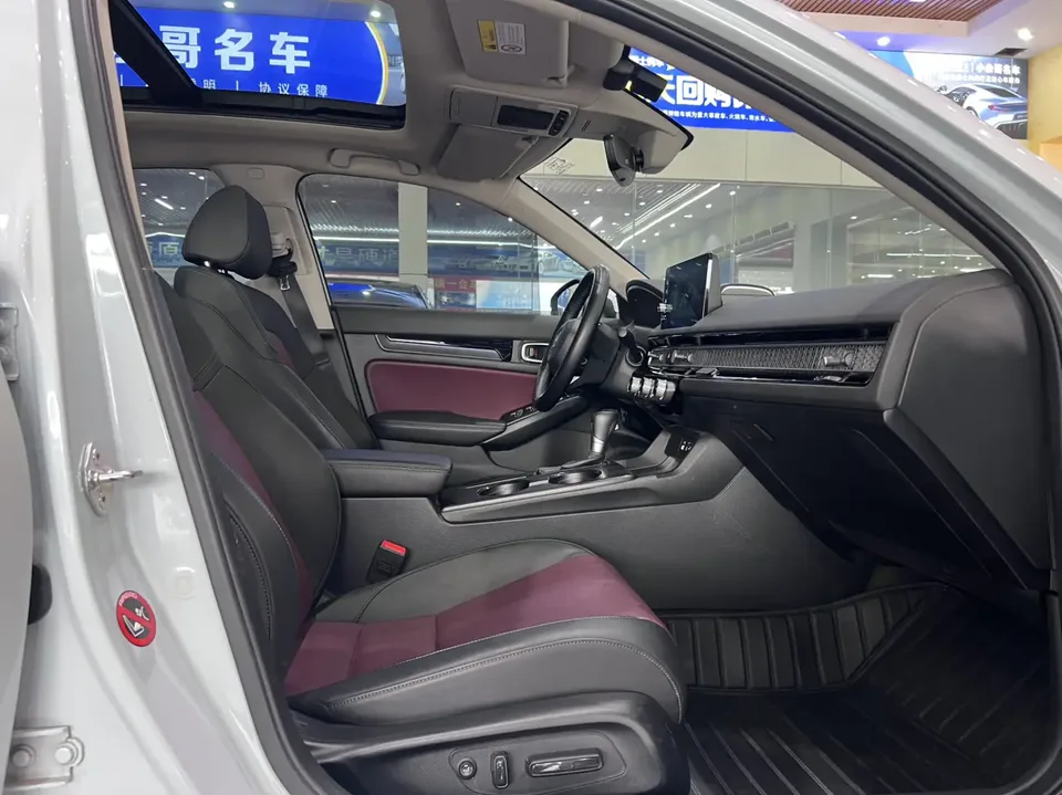 Honda Integra Stylish 2022 240TURBO CVT Exclusive Edition 2022 — миниатюра 4