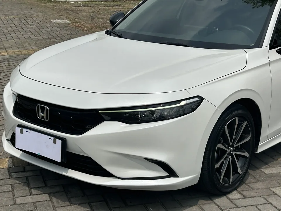 Honda Integra 240TURBO CVT Fantasy NightLuxury Edition 2023 — миниатюра 3