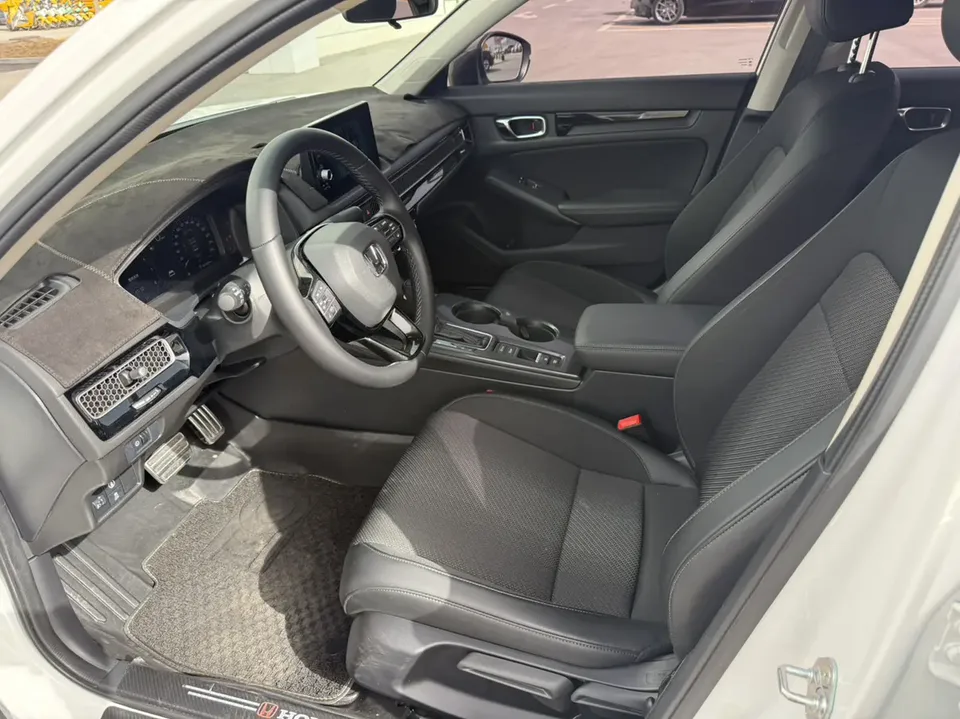 Honda Integra 240TURBO CVT Magic Night Technology Edition 2023 — миниатюра 4