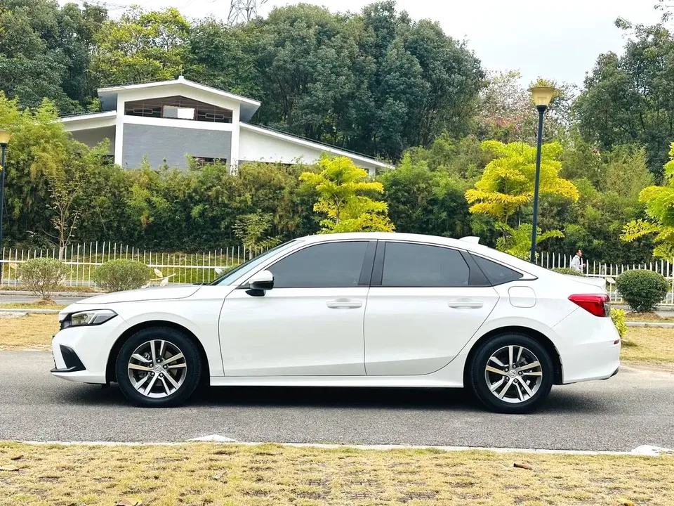 Honda CIVIC Civic 240TURBO CVT Power Edition 2023 — миниатюра 4