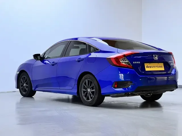 Honda CIVIC 220TURBO CVT Dynamic Edition National VI 2022 — миниатюра 2