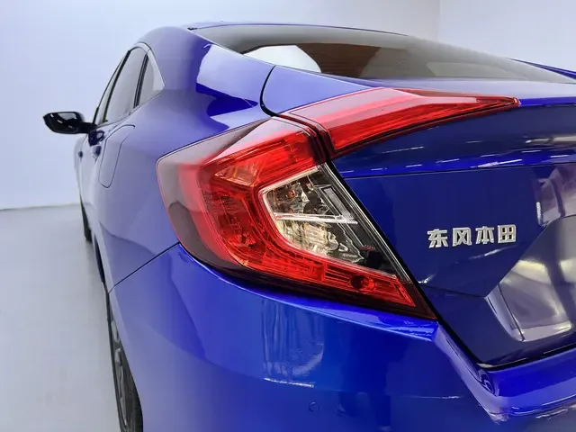 Honda CIVIC 220TURBO CVT Dynamic Edition National VI 2022 — миниатюра 4