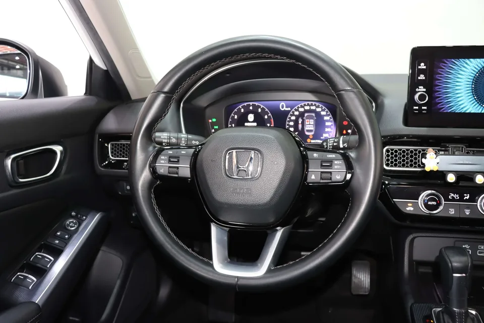 Honda CIVIC 2022 Civic 240TURBO CVT Power Control Edition 2022 — миниатюра 4