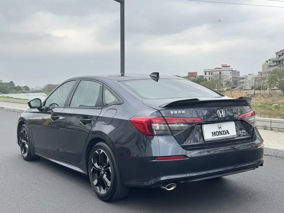Honda CIVIC 2022 Civic 240TURBO CVT Ignition Edition 2023 — миниатюра 4