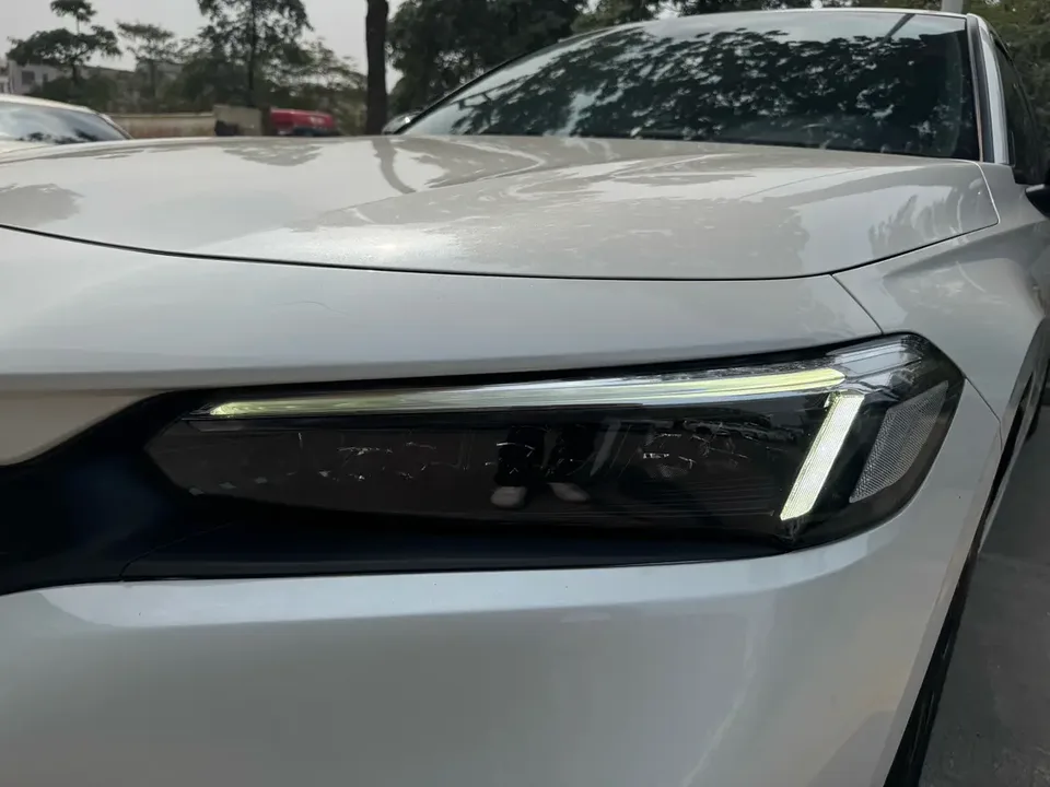 Honda CIVIC 2022 Civic 240TURBO CVT Ignition Edition 2022 — миниатюра 3