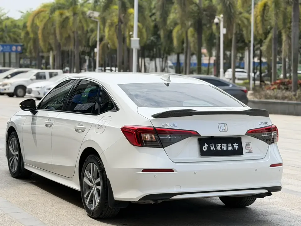 Honda CIVIC Civic 240TURBO CVT Power Edition 2023 — миниатюра 4