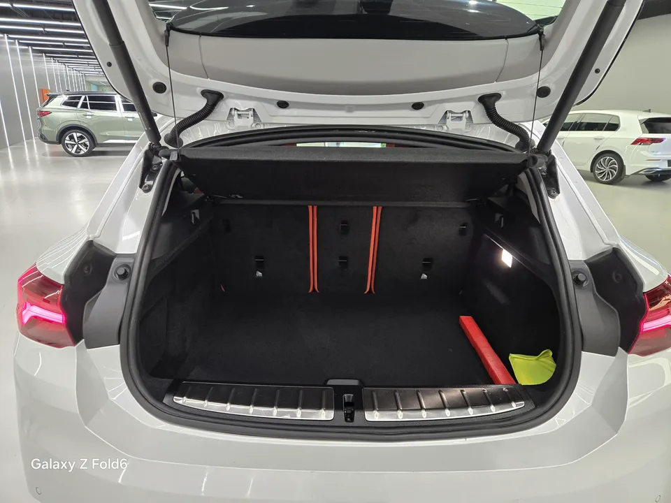 BMW X2 facelift sDrive25i M Sport package 2022 — миниатюра 4
