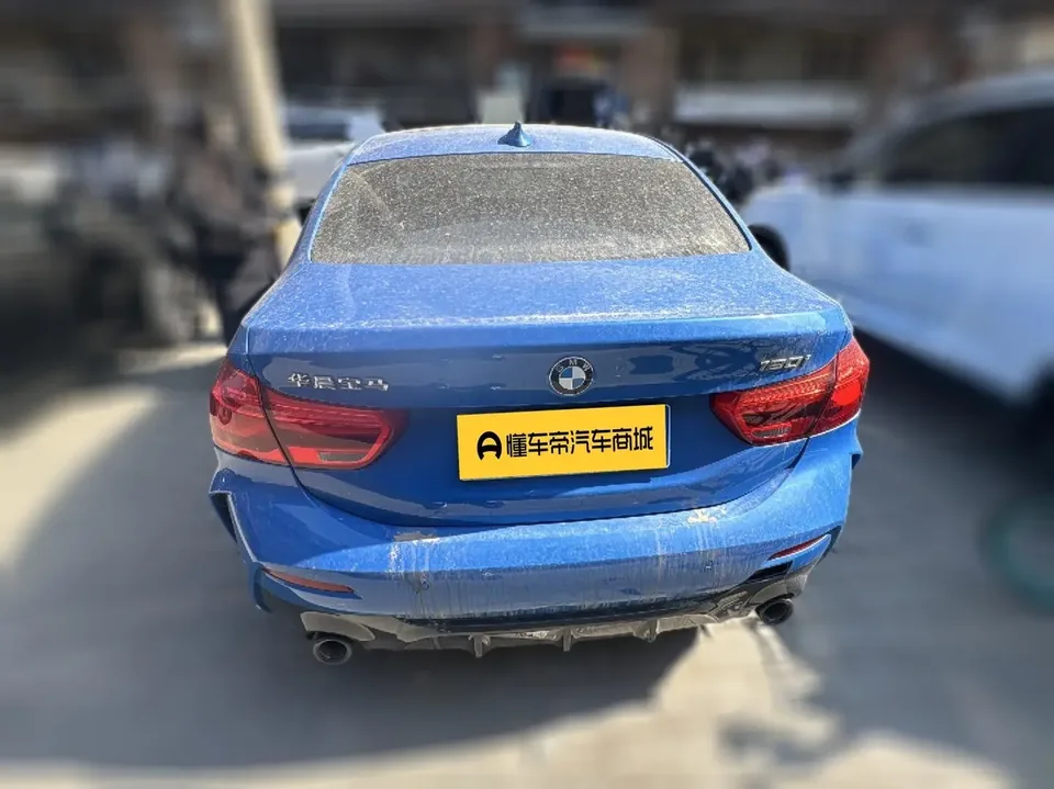 BMW 1 Series BMW 1 Series 2021 120i M Sport Night Edition 2022 — миниатюра 2