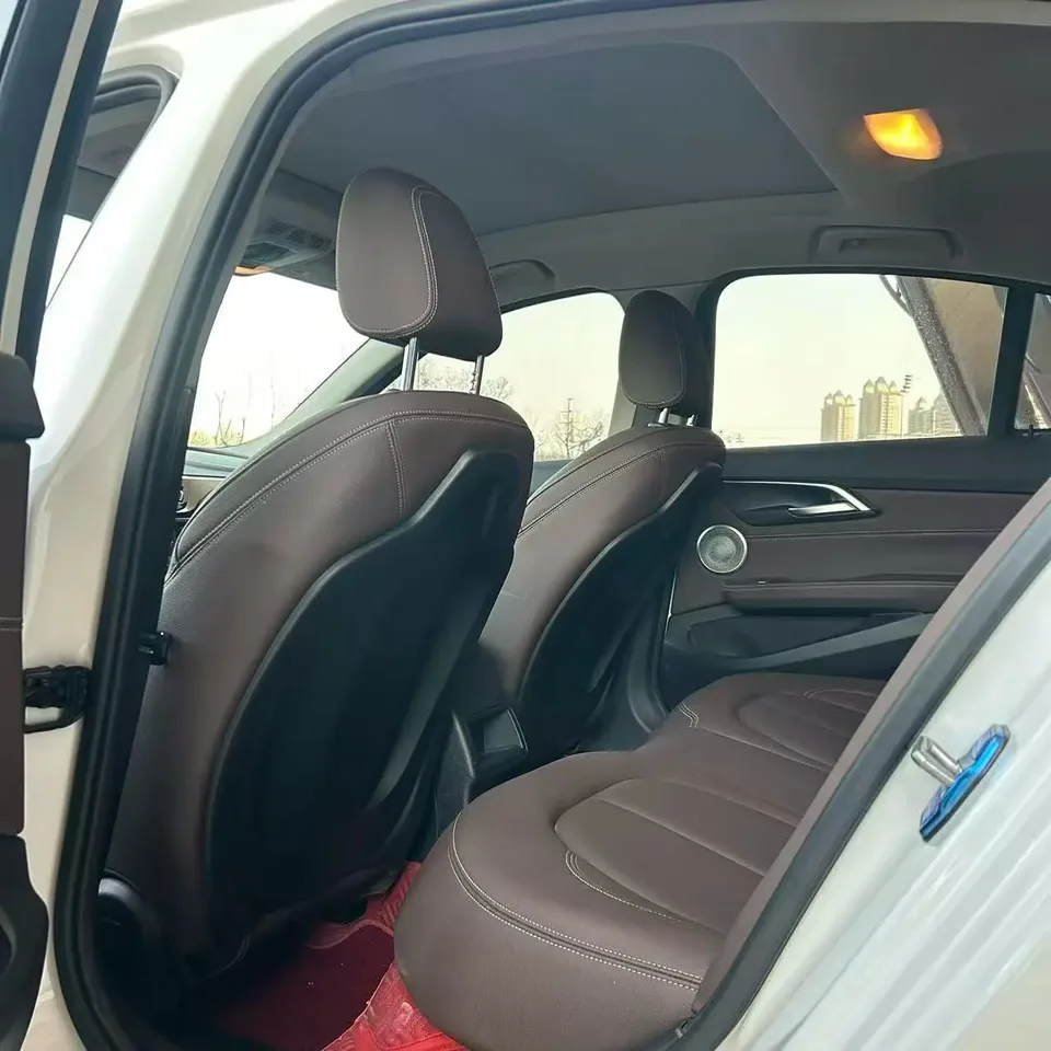 BMW 1 Series BMW 1 Series 2023 120i M Sport Edition 2023 — миниатюра 3