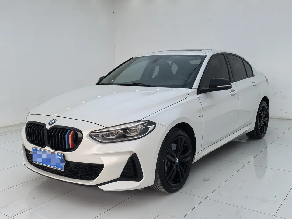 BMW 1 Series 2022