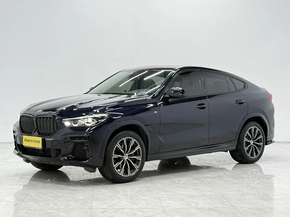 BMW X6 BMW X6 2022 xDrive30i M Sport Package 2023 — фото 1, купить с доставкой в Москву
