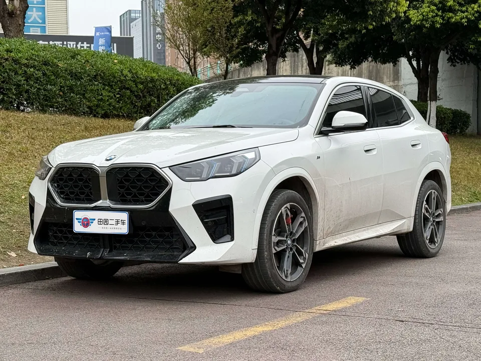 BMW X2 BMW X2 (imported) 2024 sDrive25i M Sport Package 2025 — photo 1, buy with delivery to Moscow