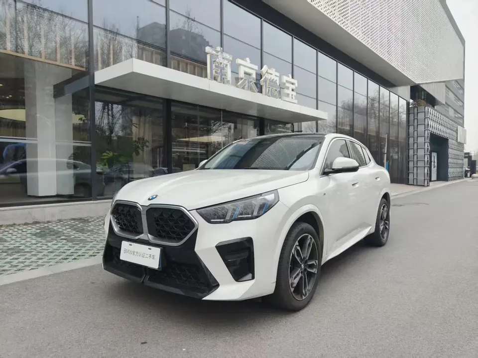 BMW X2 2025