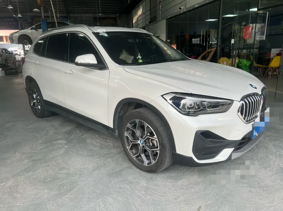BMW X1 BMW X1 2021 sDrive25Li Leading Edition 2023 — миниатюра 3
