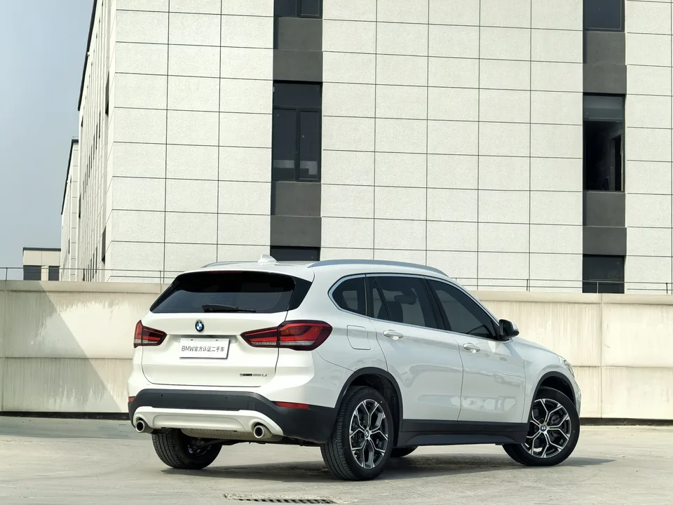 BMW X1 X1 2022 BMW X1 2022 sDrive25Li Leading Edition 2022 — thumbnail 2