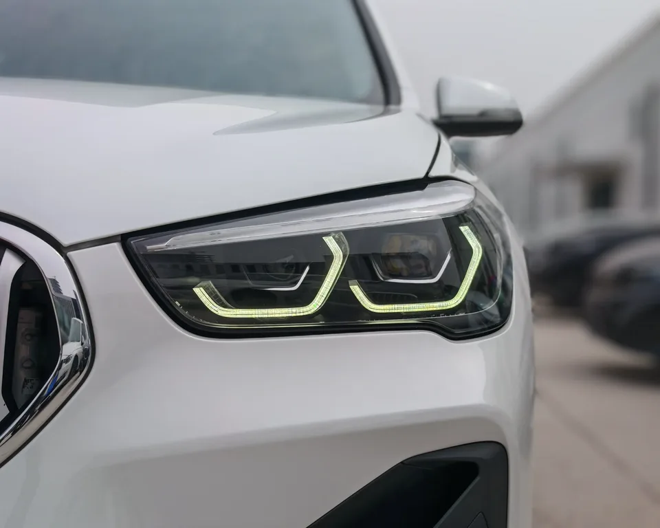 BMW X1 BMW X1 2022 sDrive25Li Leading Edition 2022 — миниатюра 3
