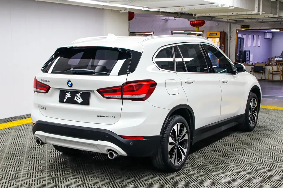 BMW X1 BMW X1 2022 sDrive20Li Fashion Edition 2022 — миниатюра 2