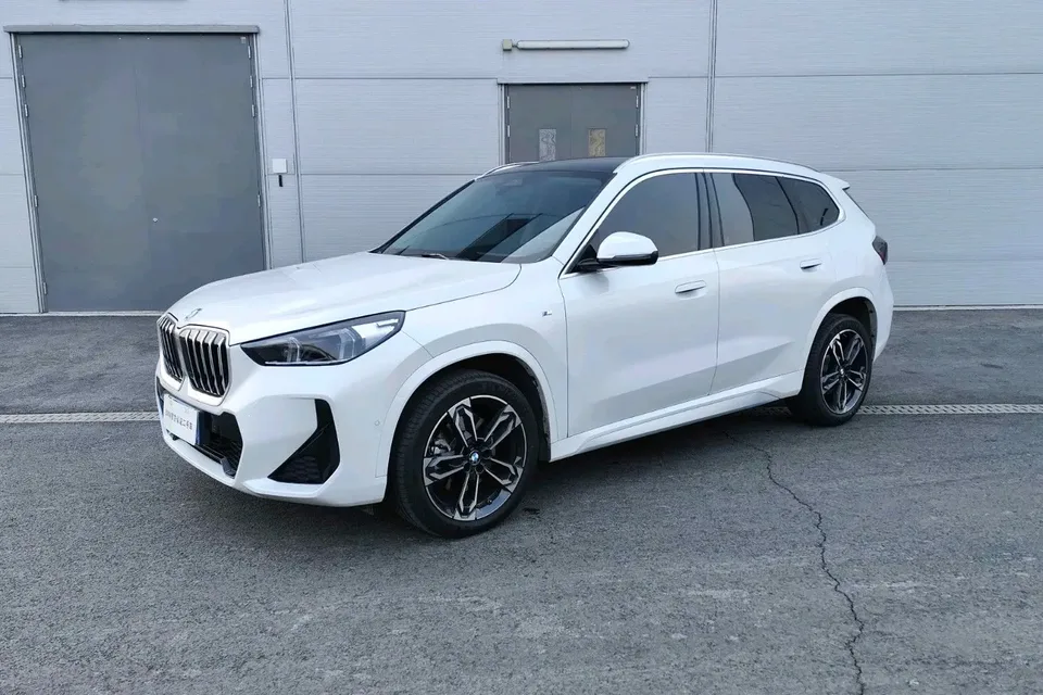 BMW X1 2025