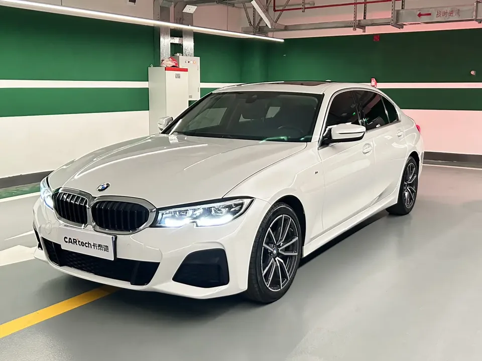 BMW 3 Series 2022