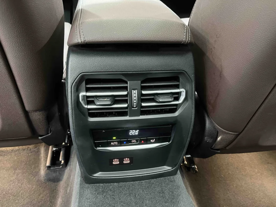 BMW 3 Series 3 Series 2023 BMW 3 Series 2023 320Li M Sport Package 2024 — миниатюра 4