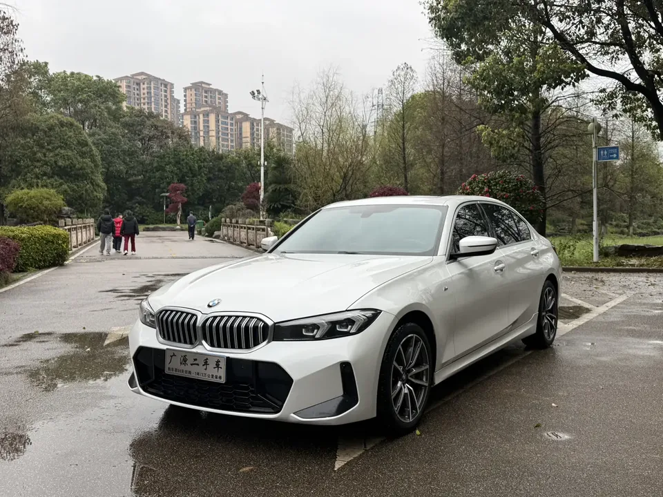BMW 3 Series 2024