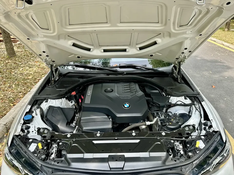 BMW 3 Series BMW 3 Series 2023 325Li M Sport Package 2023 — thumbnail 3