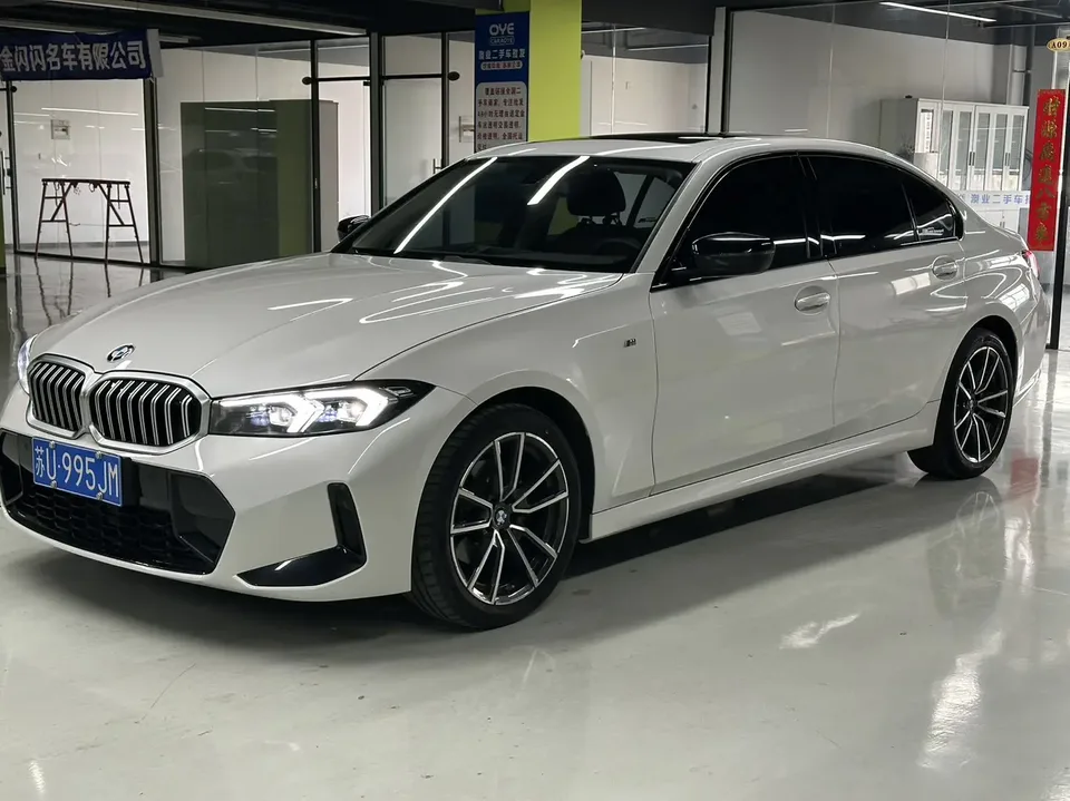 BMW 3 Series 2024