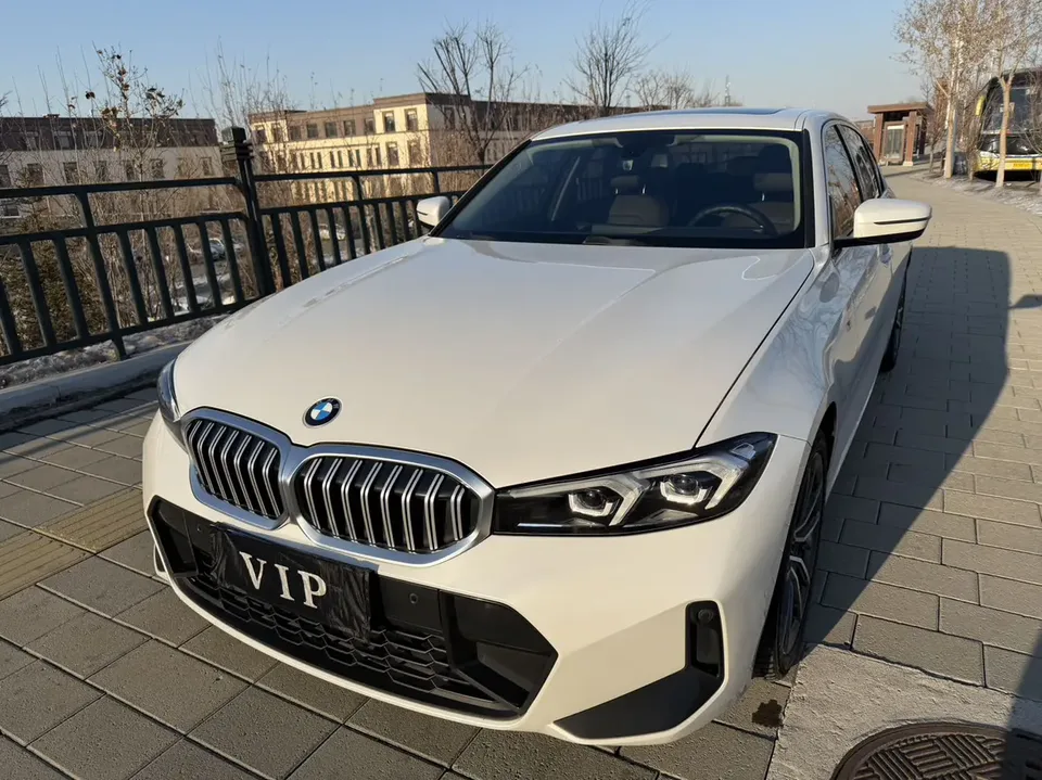 BMW 3 Series 2023