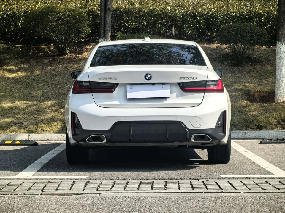 BMW 3 Series BMW 3 Series 2023 320Li M Sport Package 2024 — миниатюра 2