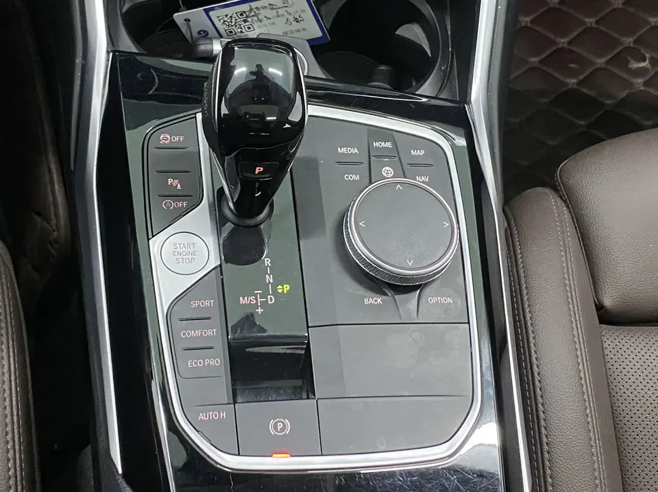 BMW 3 Series BMW 3 Series 2022 320i Sport Package 2022 — миниатюра 4