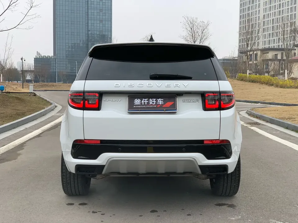 Land Rover Discover Sports Discover Sports 2023 249PS R-Dynamic S Performance Edition 5 Seaters 2024 — thumbnail 4