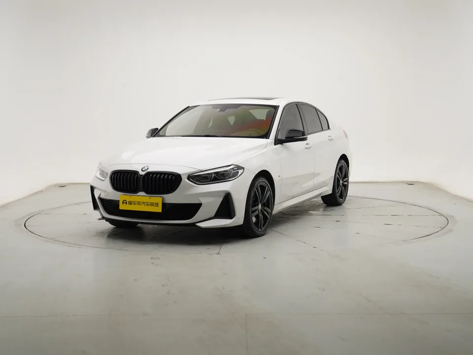 BMW 1 Series 2023